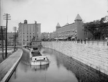 Erie Canal, Rochester, N.Y., between 1900 and 1906. Creator: Unknown