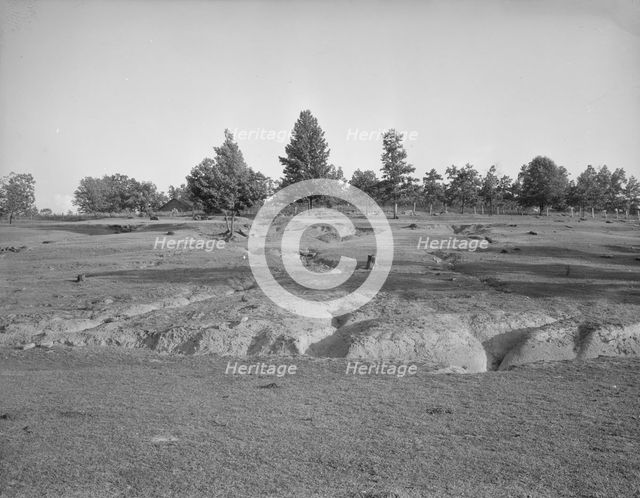 Erosion near Lawrenceville, Georgia, 1937. Creator: Dorothea Lange.
