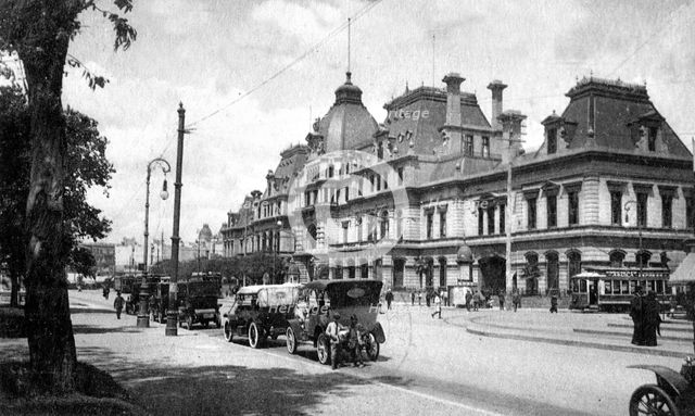 Estacion Constitucion, Buenos Aires, Argentina, c1920s. Artist: Unknown