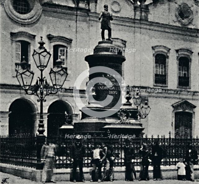 'Estatua de Jose Bonifacio. (Largo de S. Francisco)', 1895. Artist: Paulo Kowalsky.