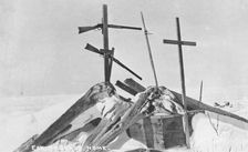 Eskimo's grave, between c1900 and c1930. Creator: Lomen Brothers