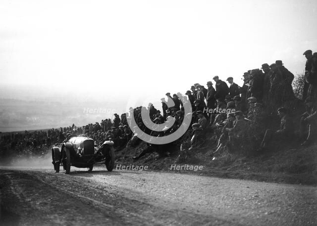 Essex Motor Club Kop Hillclimb, Buckinghamshire, 1922. Artist: Bill Brunell.