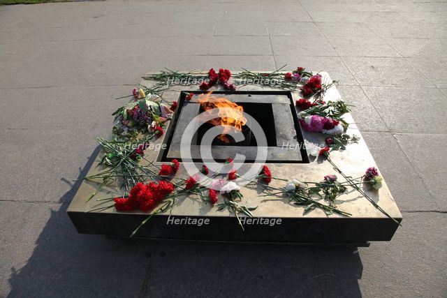 Eternal Flame in the Field of Mars, St Petersburg, Russia, 2011. Creator: Sheldon Marshall.