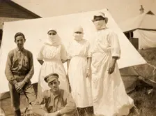 Ethel Newland and fellow nurses and military, c1918. Creator: Unknown