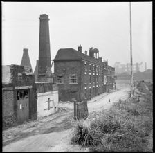 Etruria Pottery Works, Stoke-on-Trent, Staffordshire, 1965-1968. Creator: Eileen Deste