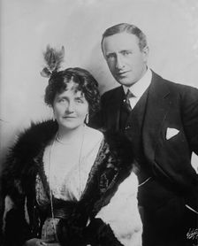 Eva Moore and H.V. Esmond, between c1910 and c1915. Creator: Bain News Service