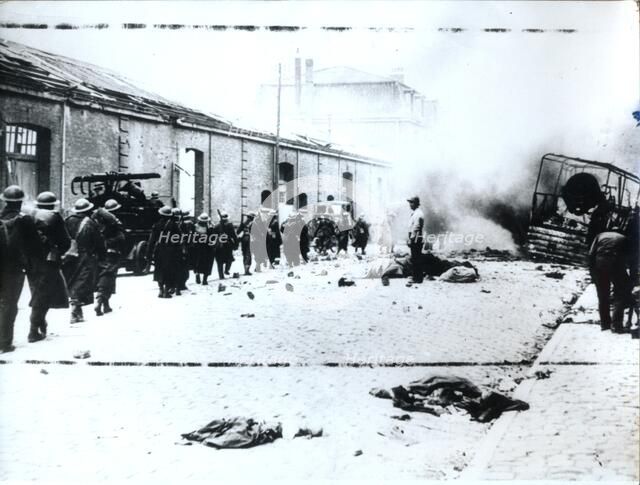 Evacuation of the British Expeditionary Force (BEF) from Dunkirk, France, World War II, 1940. Artist: Unknown
