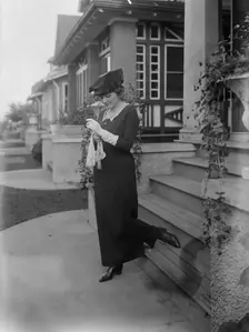 Evelyn Herbert, between c1915 and c1920. Creator: Bain News Service