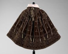 Evening cape, French, 1895. Creators: House of Worth, Jean-Philippe Worth