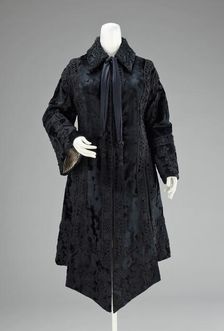 Evening coat, Scottish, 1880-89. Creator: Henry, Darling & Company
