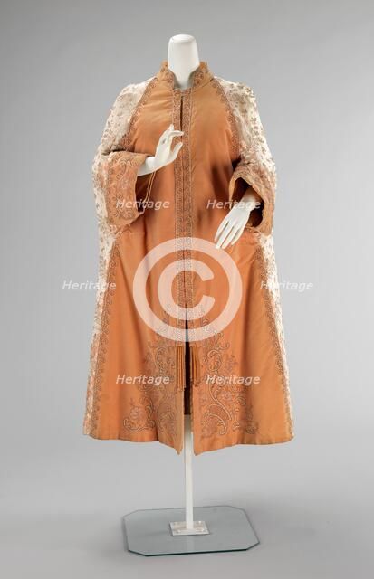 Evening cloak, French, 1885-89. Creator: Emile Pingat.