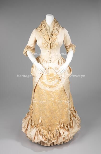 Evening dress, American, 1885. Creator: Unknown.