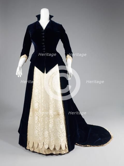 Evening dress, American, 1881. Creator: Frederick Loeser & Company.