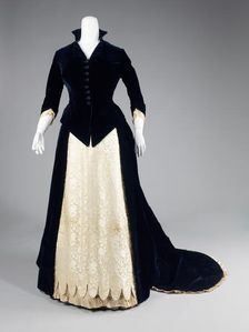 Evening dress, American, 1881. Creator: Frederick Loeser & Company