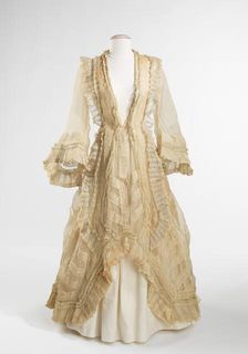 Evening dress, American, ca. 1872. Creator: Unknown