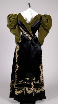 Evening dress, French, ca. 1895. Creator: Rouff
