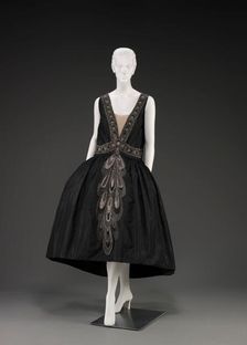 Evening Dress (Robe De Style), Winter 1926-1927. Creator: Jeanne Lanvin