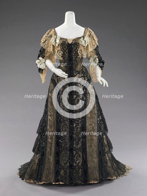 Evening ensemble, American, 1890-95. Creator: Unknown.