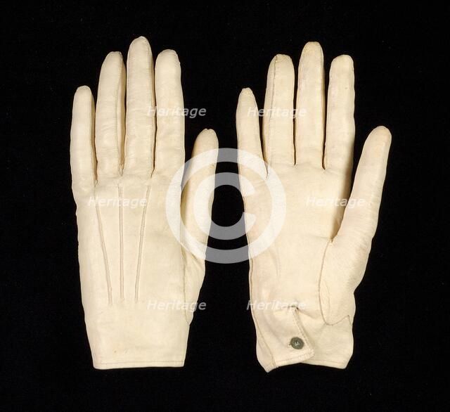 Evening gloves, French, 1848. Creator: Unknown.