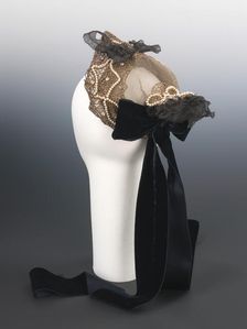 Evening hat, French, ca. 1885. Creator: Unknown