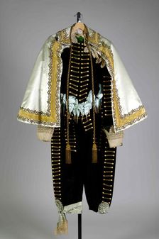 Evening suit, British, ca. 1885. Creator: Unknown