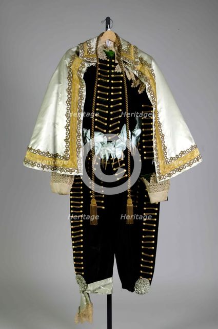 Evening suit, British, ca. 1885. Creator: Unknown.