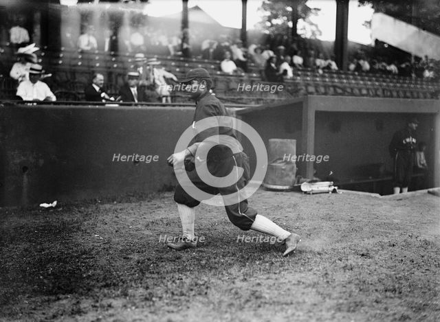 Ewell "Reb" Russell, Chicago Al (Baseball), 1913. Creator: Harris & Ewing.