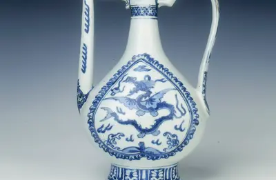 Ewer with flying sea-dragons, Ming dynasty, China, 1550-1575. Creator: Unknown.