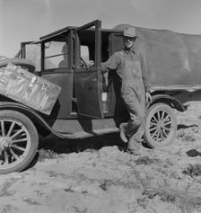 Ex-tenant farmer from Texas, came to work in the fruit..., Coachella Valley, California, 1937. Creator: Dorothea Lange