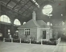 Exterior of cottage, School of Building, Brixton, London, 1913