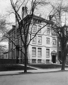 Exterior of home of Senator Philander Knox, 1527 K Street, NW, Washington, DC, between 1910 and 1925 Creator: Frances Benjamin Johnston
