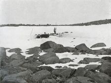 Exterior of Igloo c1911, (1913). Artist: G Murray Levick