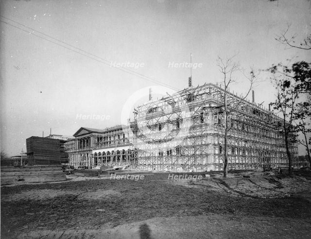 Exterior of Woman's Building, while under construction, at World's Fair, Chicago, Illinois, 1892. Creator: Frances Benjamin Johnston.