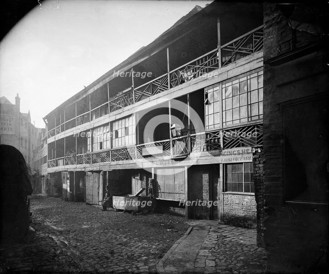 Exterior view of the King's Head, Borough High Street, Southwark, London, c1870. Artist: Unknown