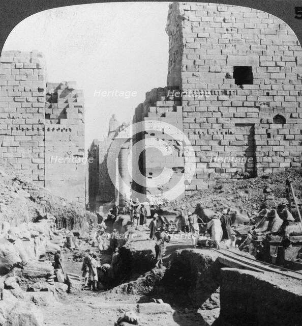 'Excavating an avenue to the Temple of Karnak, Thebes, Egypt', 1905.Artist: Underwood & Underwood