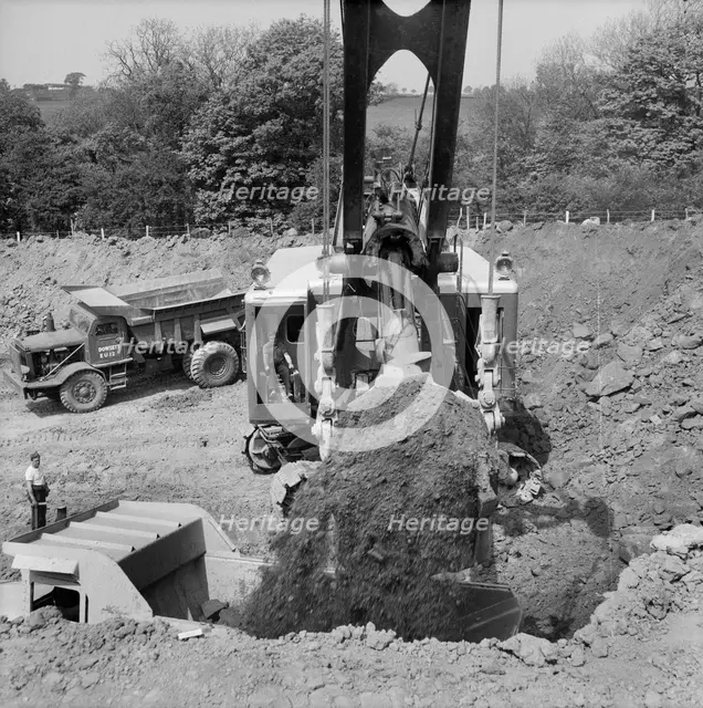 Excavations on the route of the Birmingham to Preston Motorway (M6), Staffordshire, 27/05/1961. Creator: John Laing plc.