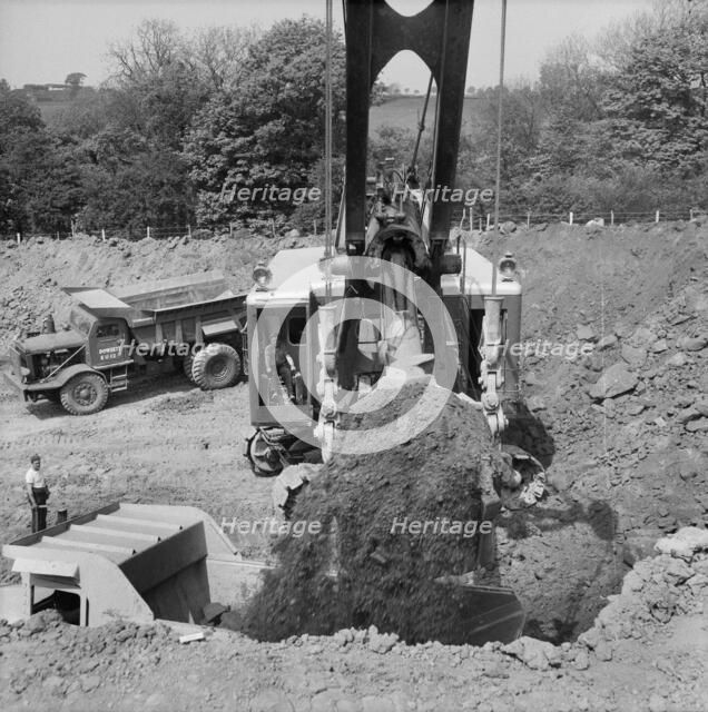 Excavations on the route of the Birmingham to Preston Motorway (M6), Staffordshire, 27/05/1961. Creator: John Laing plc.
