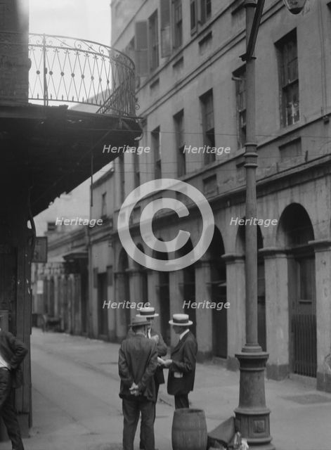 Exchange Alley, New Orleans, between 1920 and 1926. Creator: Arnold Genthe.