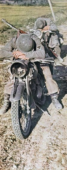 Exhausted German soldiers, France, 1940