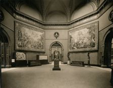 Exhibits and installation view of the Exhibition of Italian Art 1200-1900 Royal Academy..., 1930. Creator: A. C. Cooper