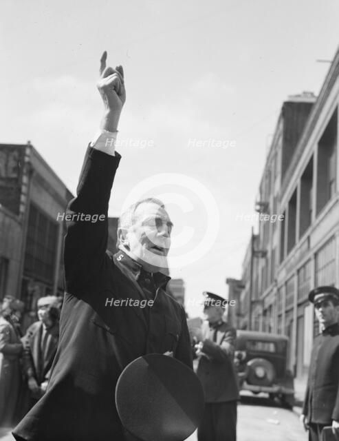 Exhortation, Salvation Army, San Francisco, California, 1939. Creator: Dorothea Lange.