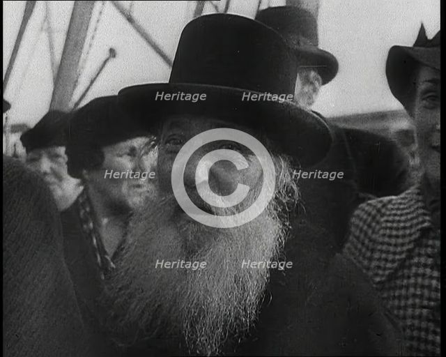 Exiles Arriving in the USA, 1930s. Creator: British Pathe Ltd.