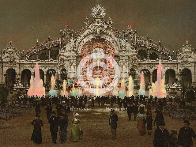 Exposition de Paris de 1900 - Palais de l'Électricité et Château d'eau, 1900. Creator: Anonymous.