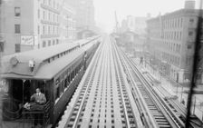 Express track 9th Ave. "L", between c1914 and c1915. Creator: Bain News Service