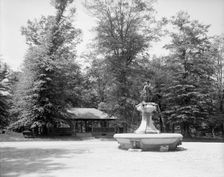 Fountain and pavilion, Cherokee Park, Louisville, Ky., between 1900 and 1910. Creator: Unknown