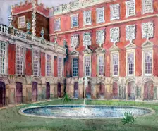 Fountain at Hampton Court Palace