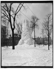Fountain of ice, Washington Boulevard, Detroit, Mich., c1904. Creator: Unknown
