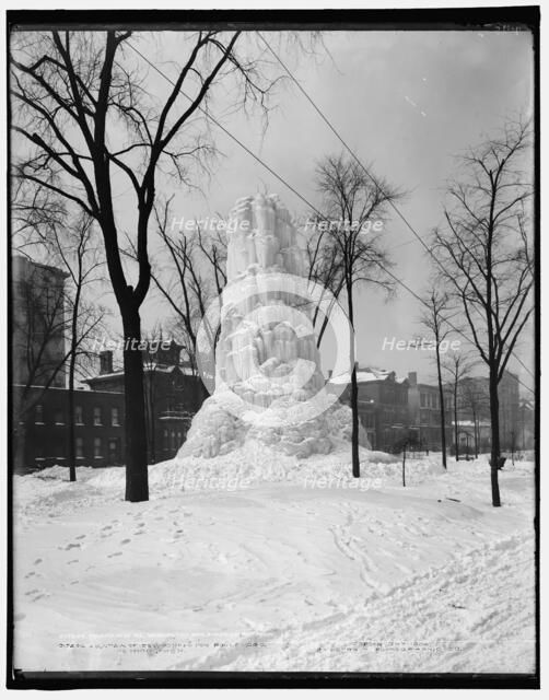 Fountain of ice, Washington Boulevard, Detroit, Mich., c1904. Creator: Unknown.