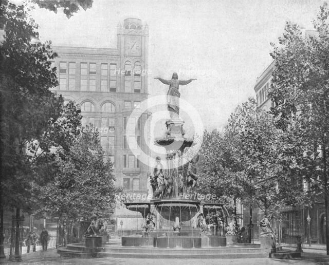 Fountain Square, Cincinnati, Ohio, USA, c1900.  Creator: Unknown.