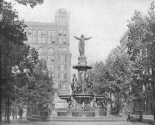 Fountain Square, Cincinnati, Ohio, USA, c1900. Creator: Unknown
